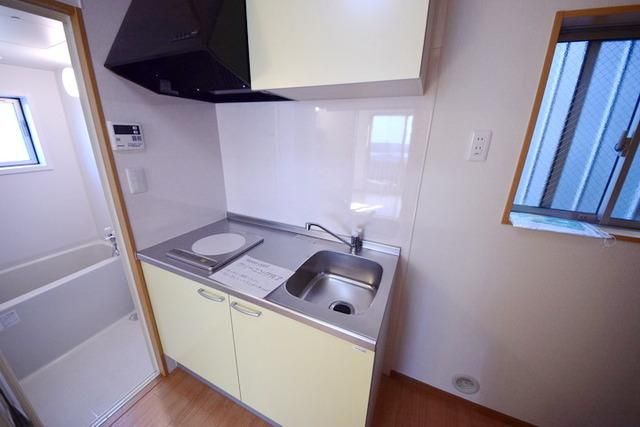 キッチン　★ＩＨコンロ付きで買う必要ありません★