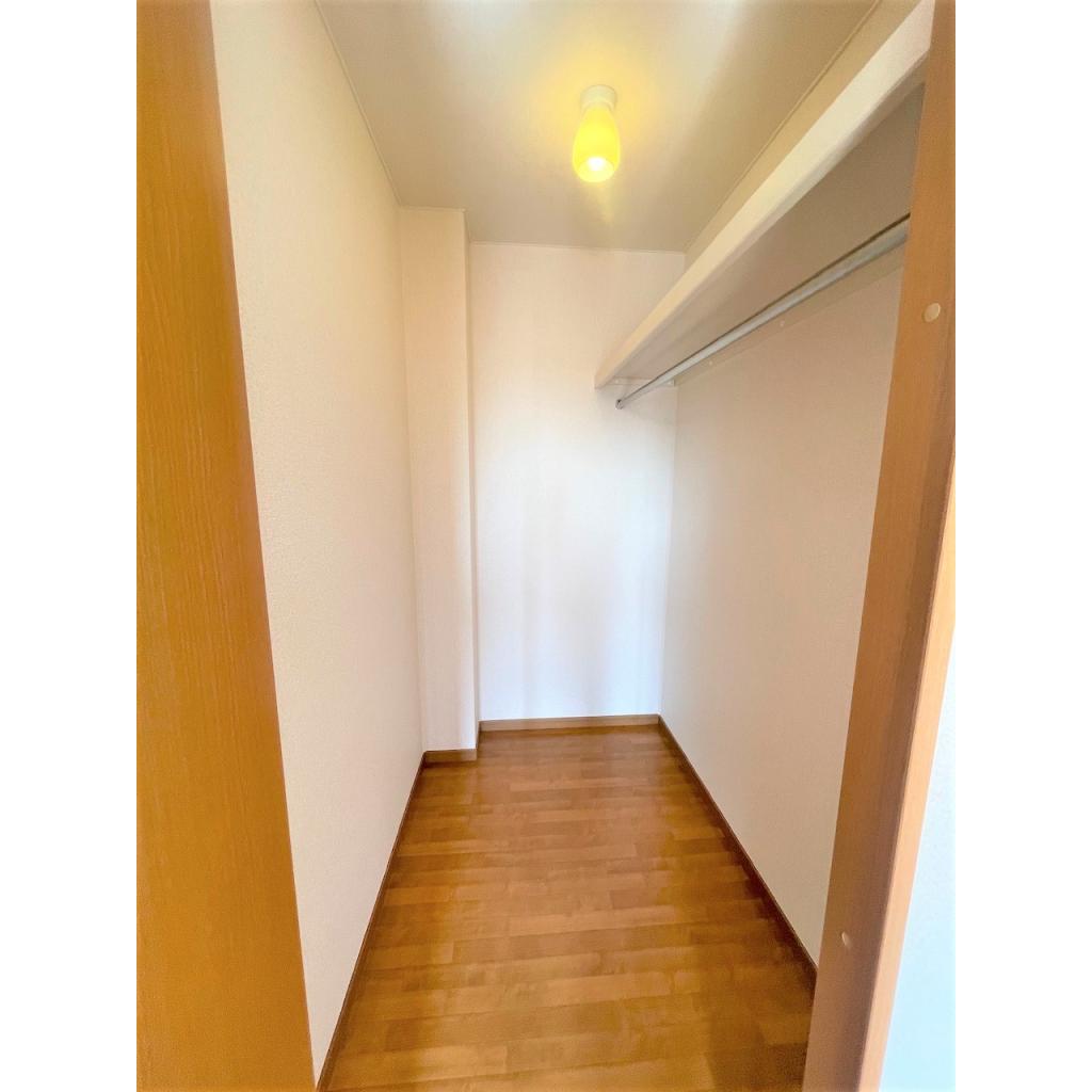 収納　※写真は101のもの