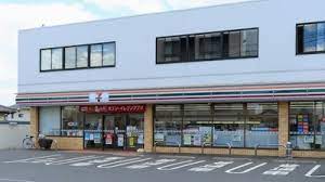コンビニ　セブンイレブン 柏逆井店（コンビニ）まで601m