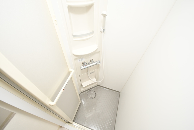 バス・シャワールーム　シャワールーム