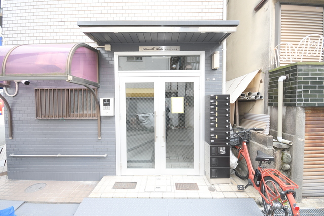 エントランス　エントランス