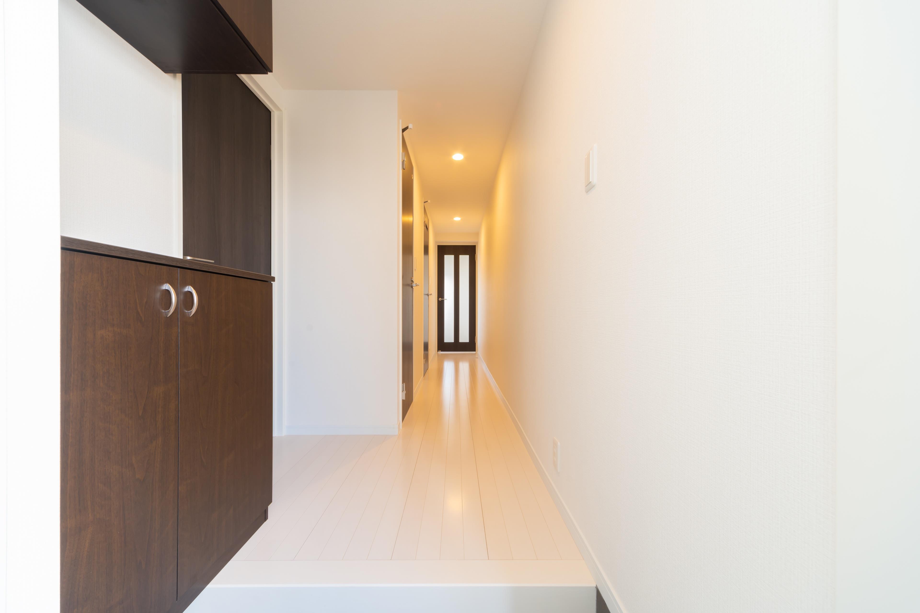 玄関　同じ建築会社のイメージ写真になります。