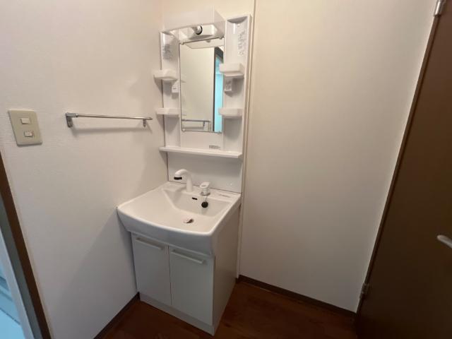 洗面設備　洗髪洗面化粧台