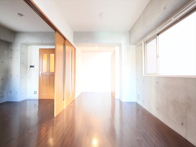 居室・リビング　洋室6.5帖　クローゼット付