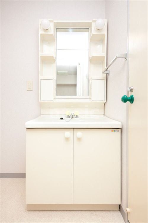 洗面設備　独立洗面台