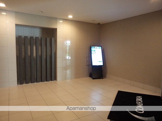 ロビー　ロビー