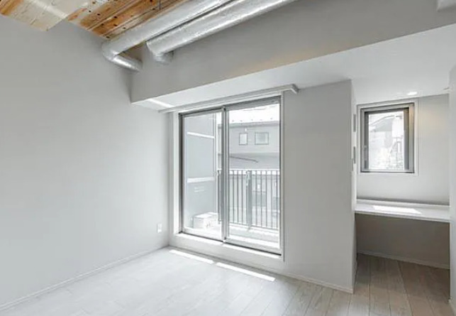 居室・リビング　※別部屋の参考写真です。