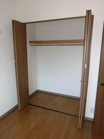 収納　※別号室参考写真です