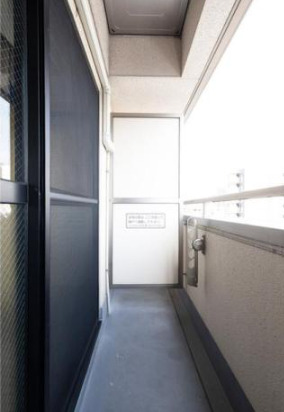 バルコニー　SERENiTE-04　バルコニー