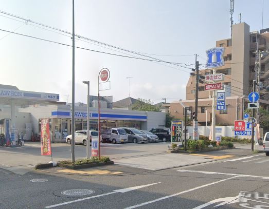 コンビニ　ローソン（コンビニ）まで493m