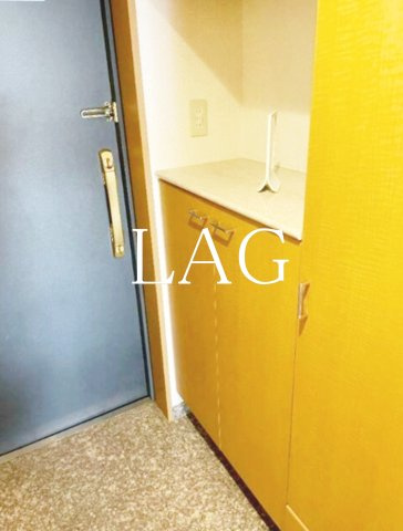 玄関　玄関です。