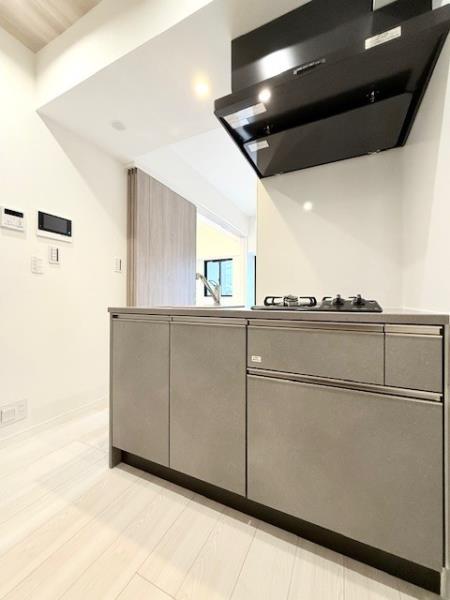 キッチン　コンパクトなキッチンで掃除もラクラク