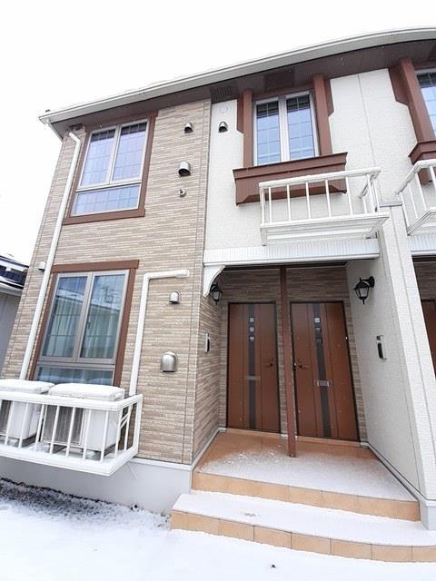 居室・リビング　エントランス