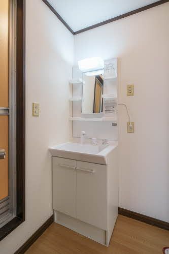 洗面設備　洗面化粧台