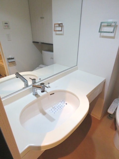 洗面設備　※別部屋参考写真のため内観についてはお問い合わせください※