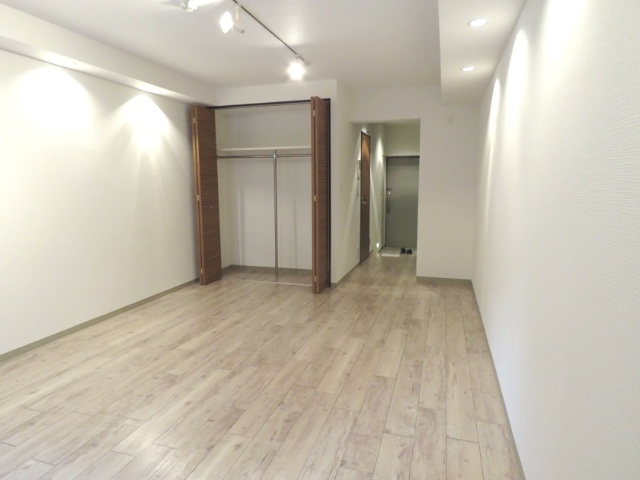 居室・リビング　※別部屋参考写真のため内観についてはお問い合わせください※