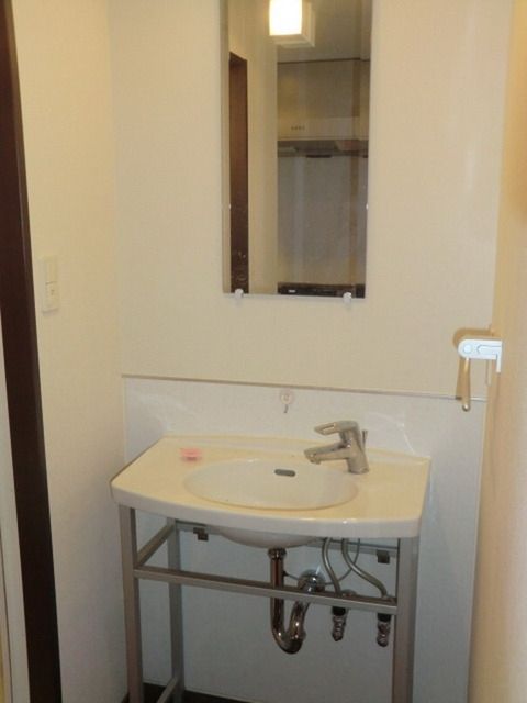 洗面設備　独立洗面台