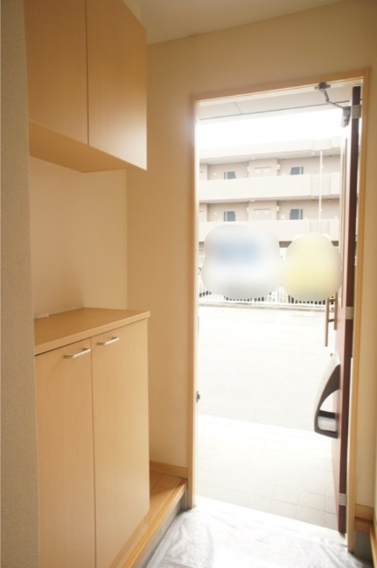 玄関　図面と現状に相違がある場合には現状を優先