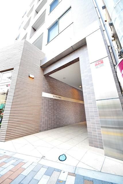 エントランス　高級感のある入口です