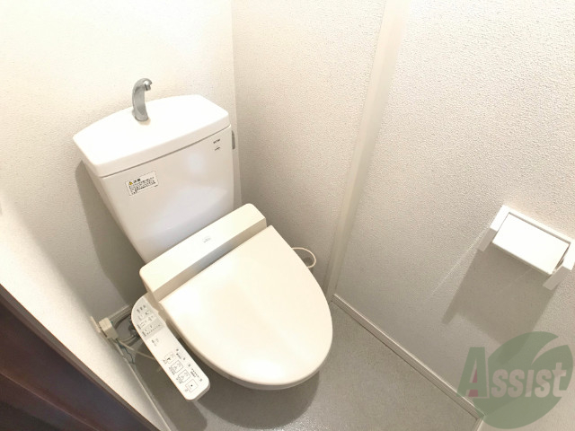 トイレ　各機能付きのトイレですので安心してご利用いただけます