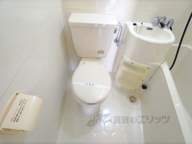 トイレ　ユニットバスです。