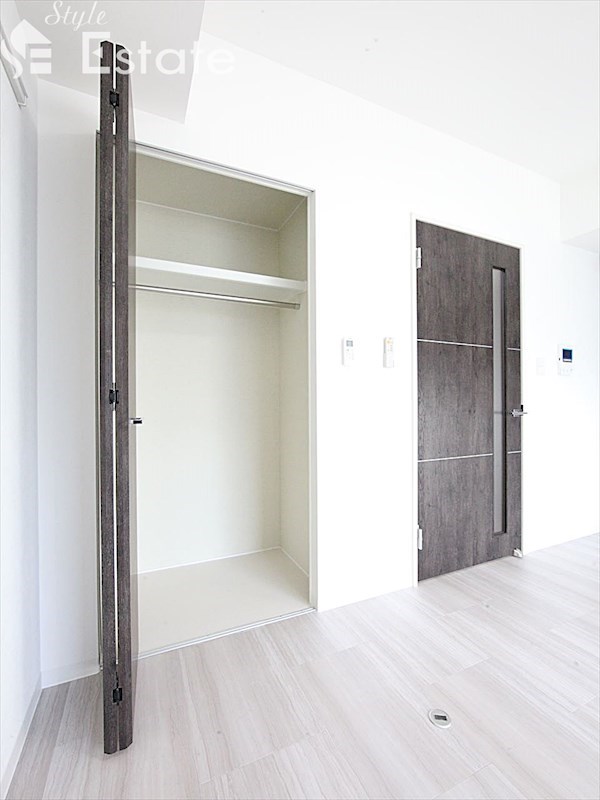 収納　クローゼット