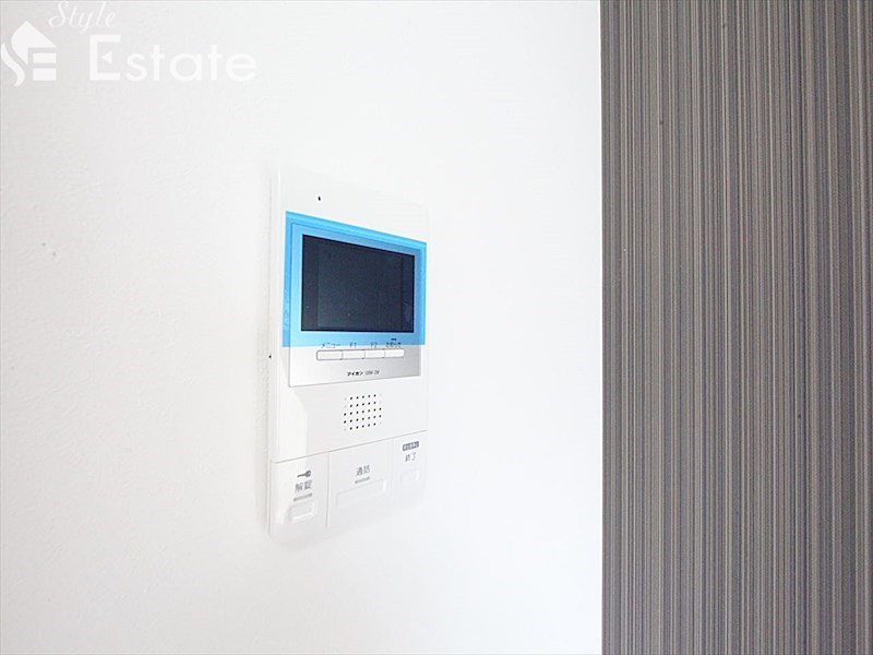 セキュリティ　モニター付きインターホン