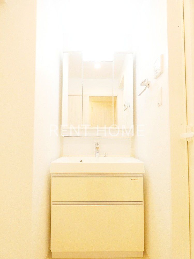 洗面設備　洗髪洗面化粧台