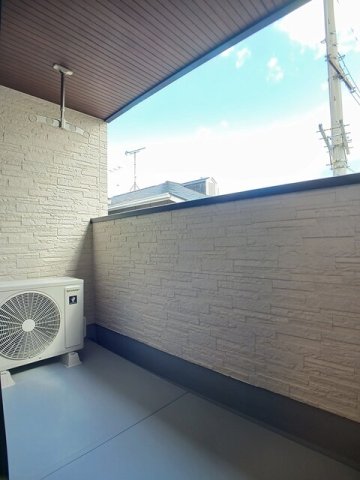 バルコニー　落ち着いた時間を過ごせるバルコニーです