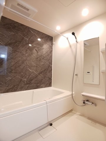 バス・シャワールーム　きれいなお風呂です