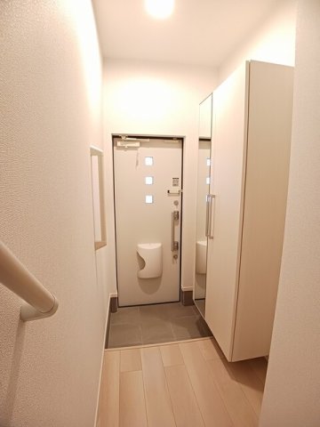 玄関　シンプルで使いやすい玄関です