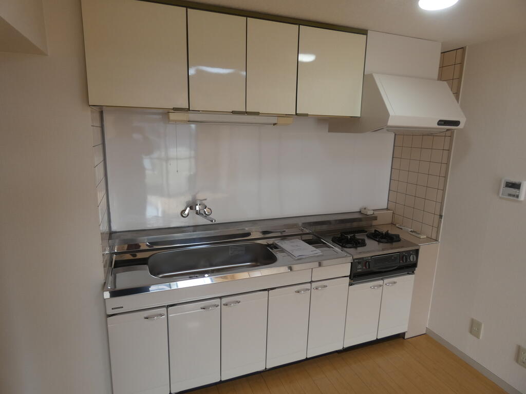 キッチン　キッチン（ガスコンロ設置済）