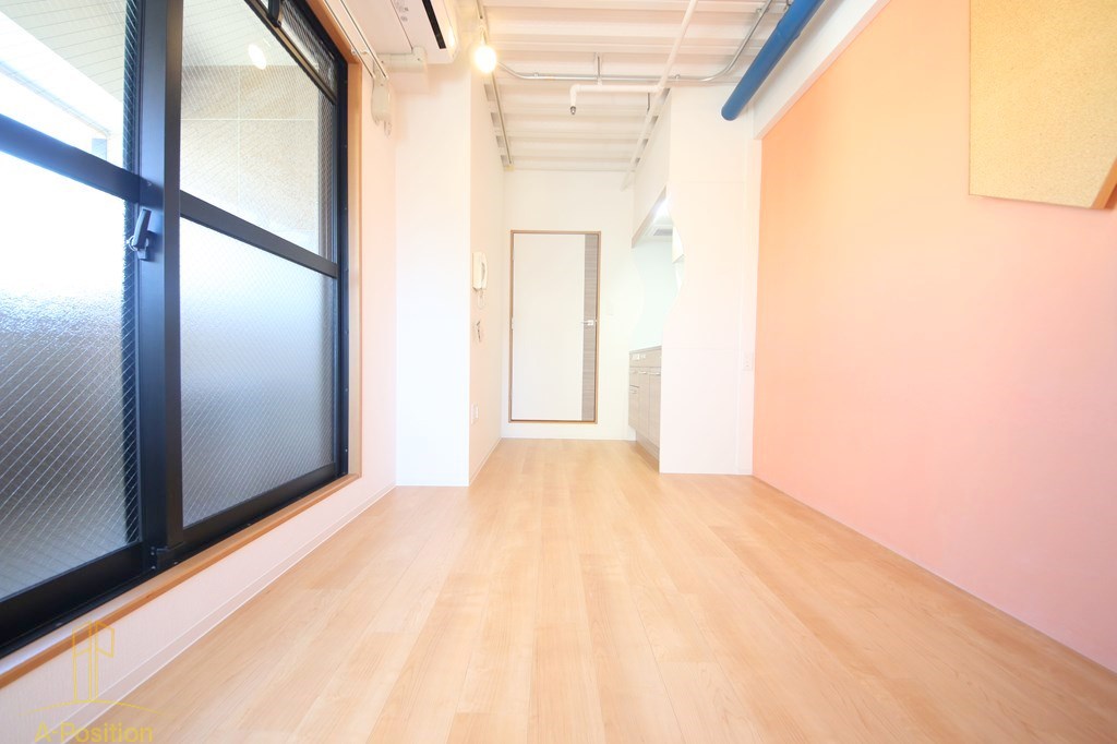 居室・リビング　SERENiTE-04