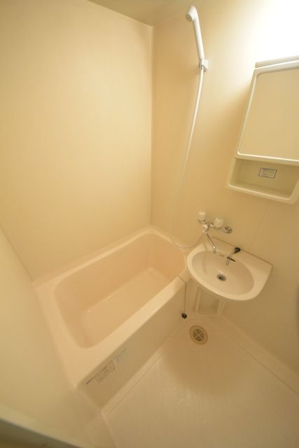 バス・シャワールーム　お風呂
