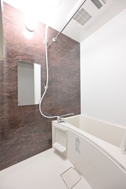 バス・シャワールーム　風呂