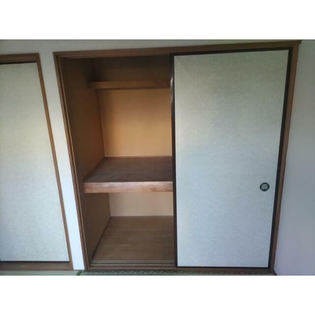 収納　和室収納スペース