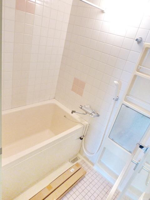 バス・シャワールーム　★大きいバスルーム★