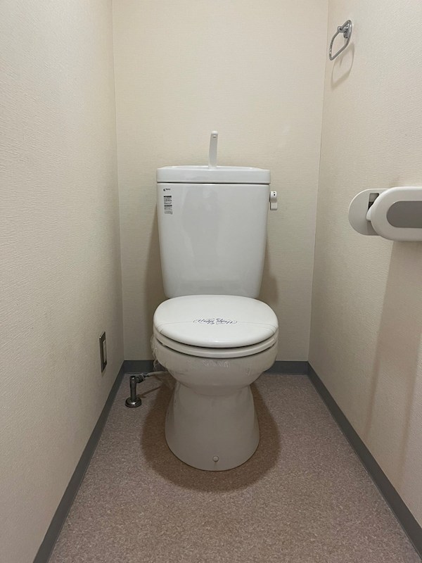 トイレ　別室参照