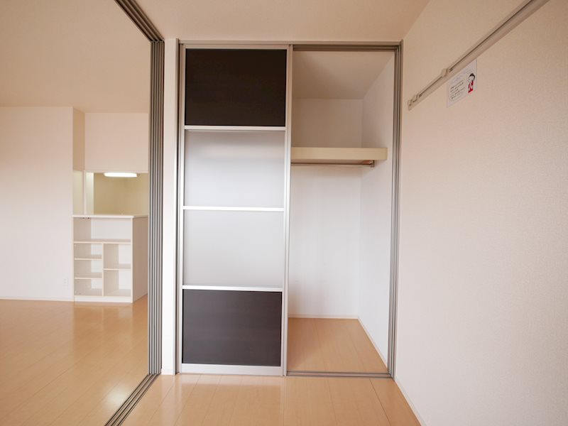 収納　クローゼット