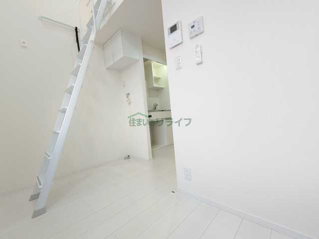 居室・リビング　別部屋参考写真