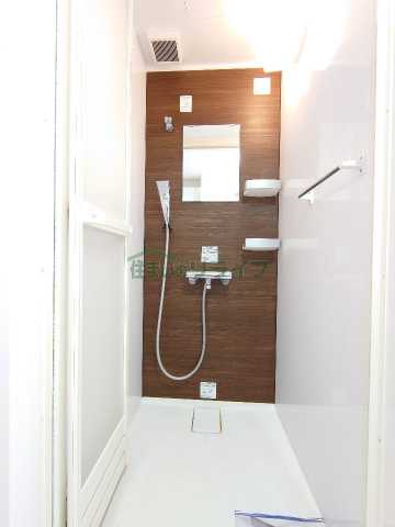 バス・シャワールーム　別部屋参考写真