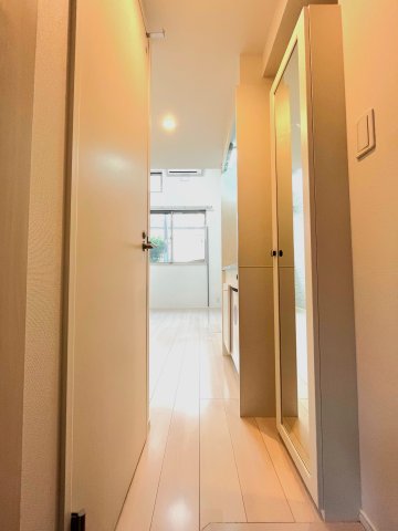 玄関　別号室イメージの為、現状を優先致します。