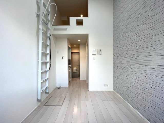 居室・リビング　別号室イメージの為、現状を優先致します。