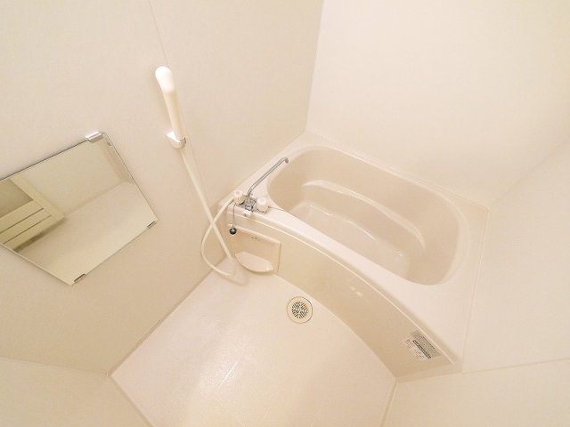 バス・シャワールーム　きれいなお風呂です