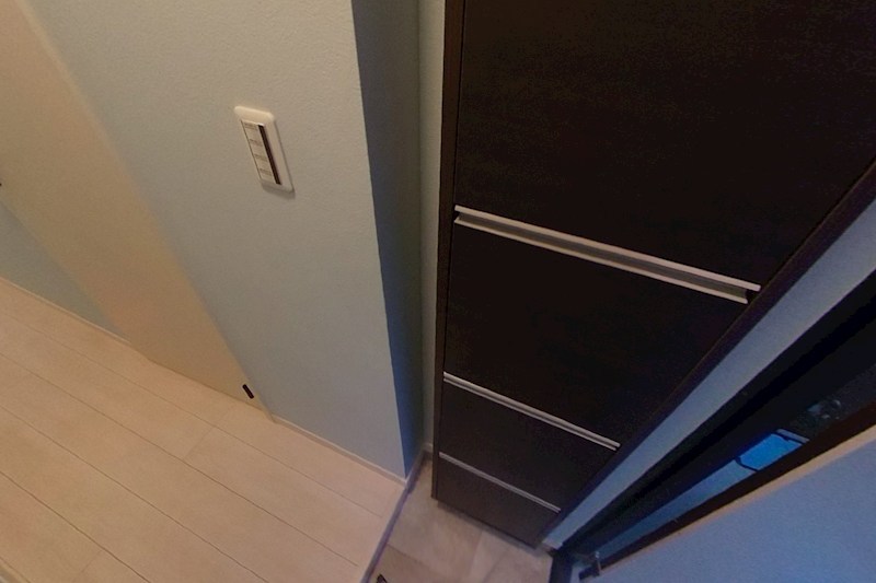 玄関　別部屋参照