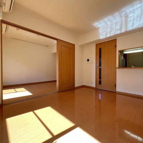 居室・リビング　同仕様タイプです