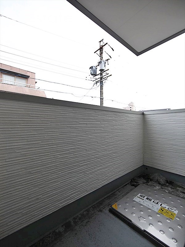 バルコニー　バルコニー