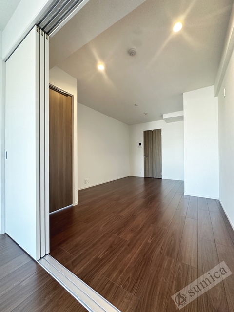 居室・リビング　ネットは無料で利用可能です♪♪