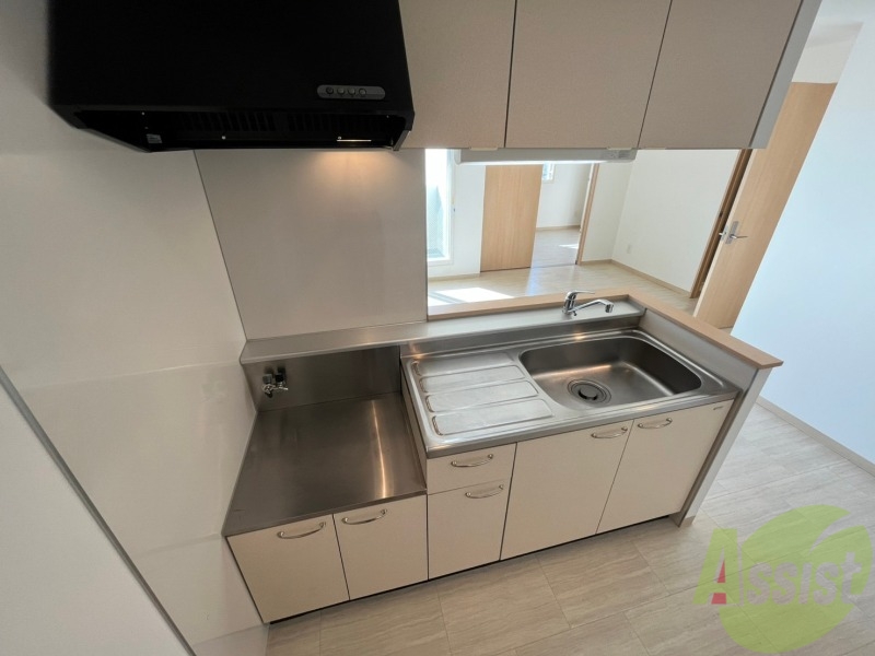 キッチン　キッチンは調理スペースもあり料理がはかどりそうです。