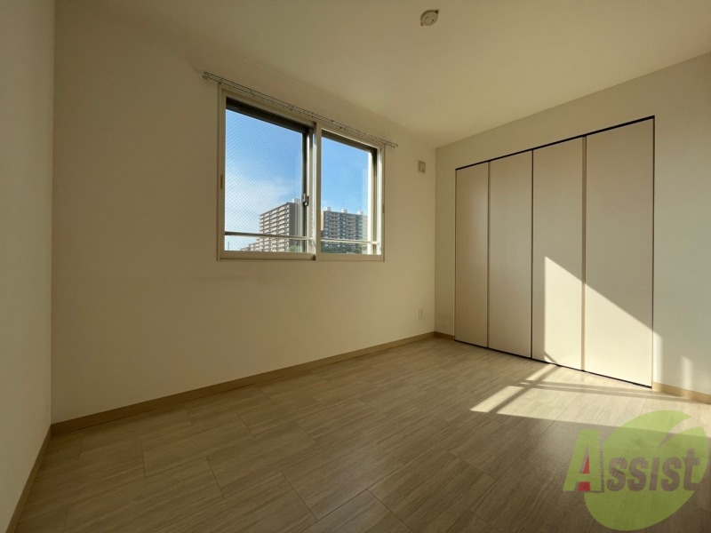 その他部屋・スペース　寝室です。部屋をどう使うかはあなた次第です！